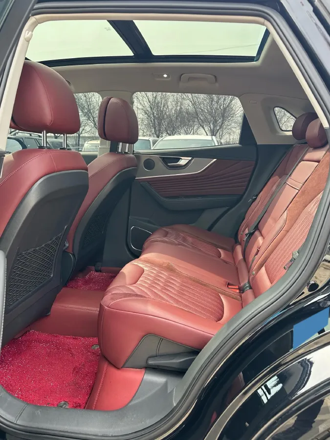 2023 HongQi HS5 2.0T 252HP L4 8AT,autocango,china used car exporter,china ev exporter,chinese used car exporter,chinese used ev exporter