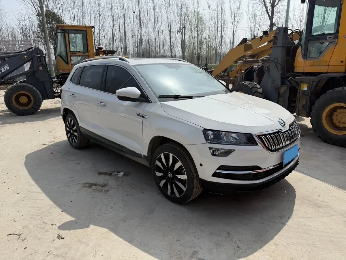 2021 Skoda Karoq 1.4T 150HP L4 7DCT,autocango,china used car exporter,china ev exporter,chinese used car exporter,chinese used ev exporter
