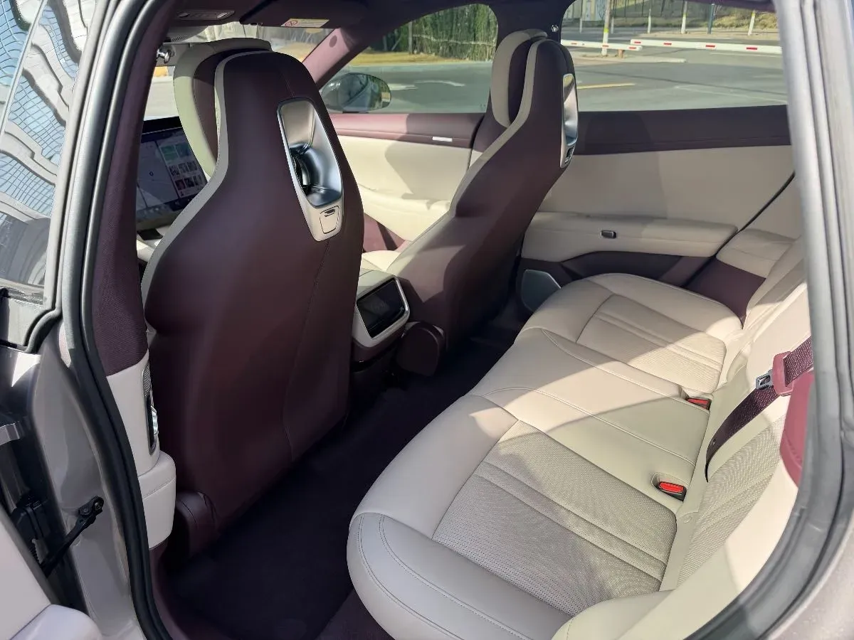 2025 MI YU7 BEV,autocango,china used car exporter,china ev exporter,chinese used car exporter,chinese used ev exporter