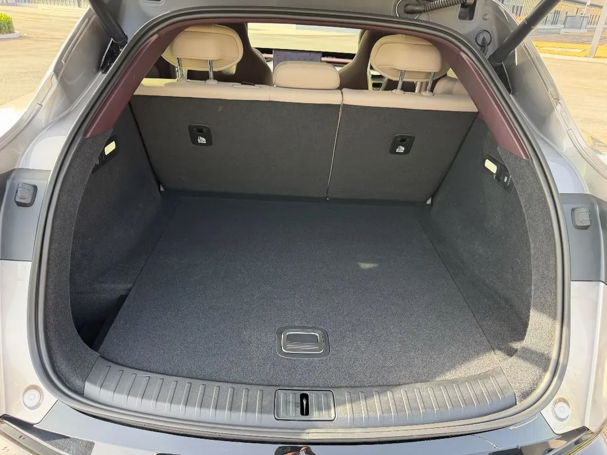 2025 MI YU7 BEV,autocango,china used car exporter,china ev exporter,chinese used car exporter,chinese used ev exporter