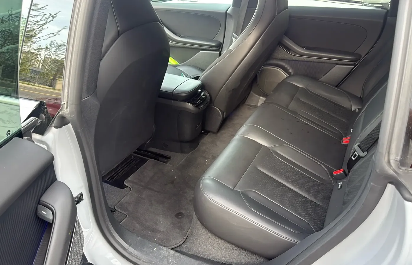 2024 NIO ET5T BEV 75KWH,autocango,china used car exporter,china ev exporter,chinese used car exporter,chinese used ev exporter