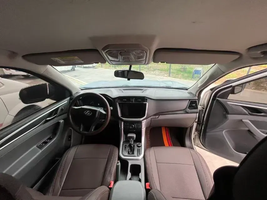 2018 MAXUS G10 2.0T 224HP L4 6AT,autocango,china used car exporter,china ev exporter,chinese used car exporter,chinese used ev exporter