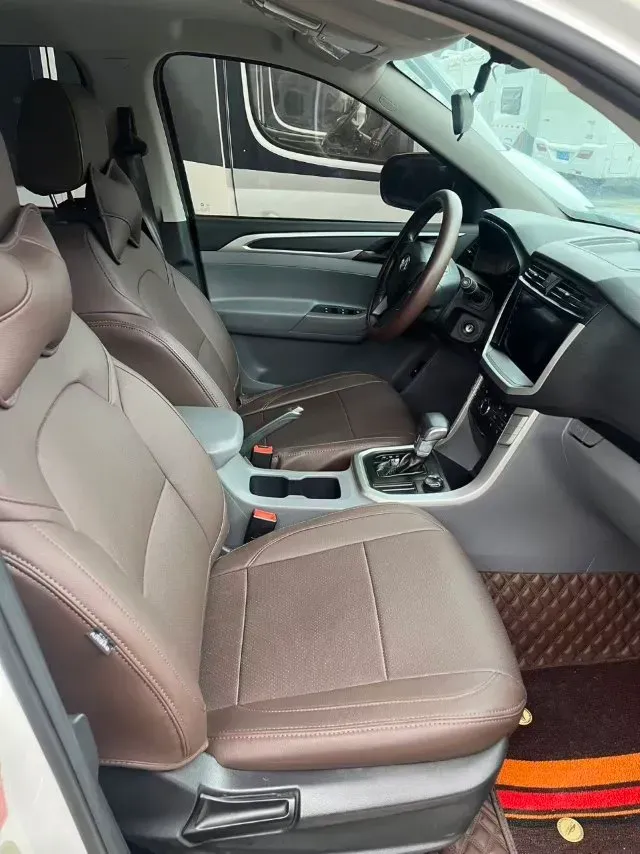 2018 MAXUS G10 2.0T 224HP L4 6AT,autocango,china used car exporter,china ev exporter,chinese used car exporter,chinese used ev exporter