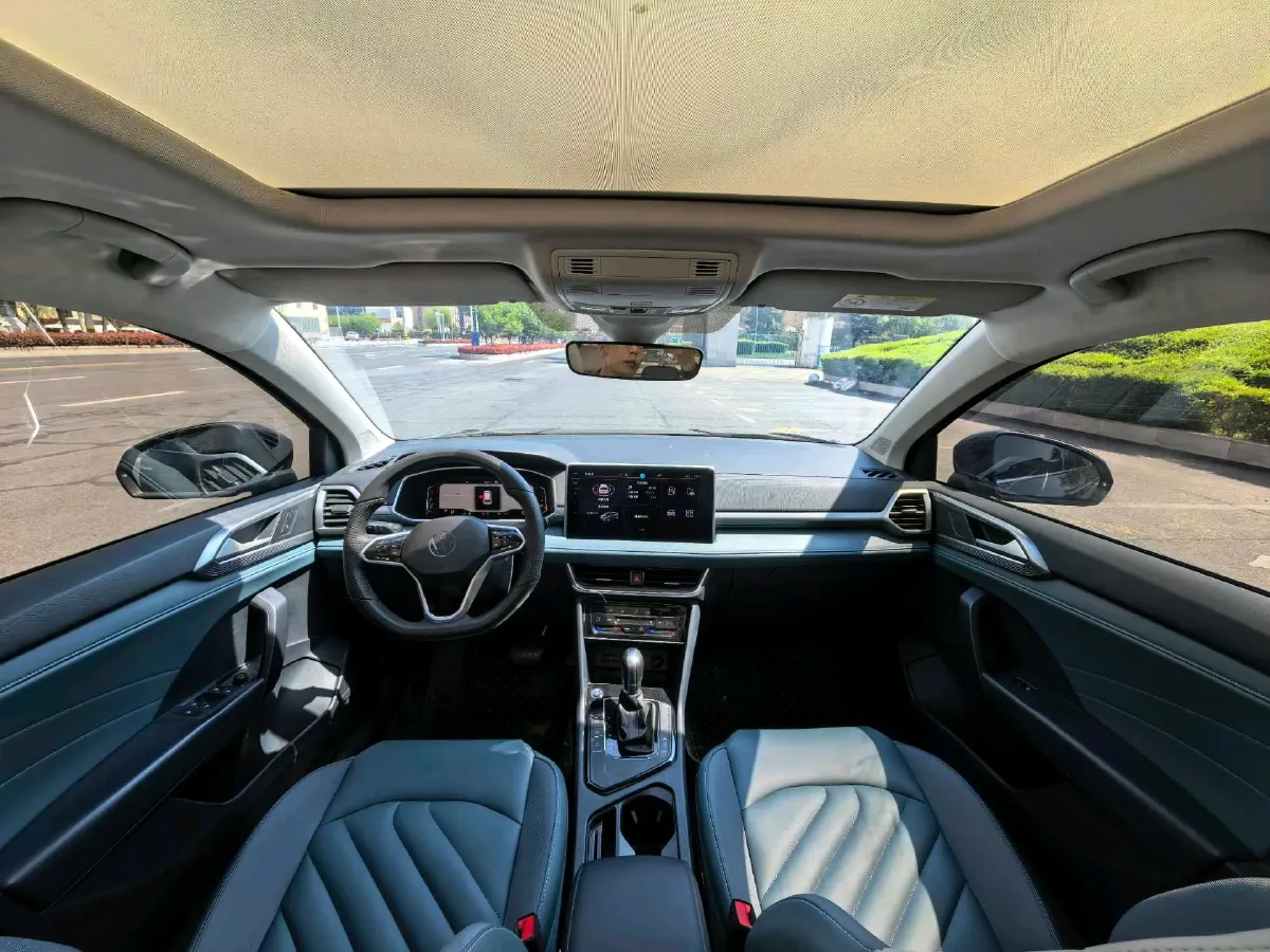 2023 Volkswagen Tharu 1.5T 160HP L4 7DCT,autocango,china used car exporter,china ev exporter,chinese used car exporter,chinese used ev exporter