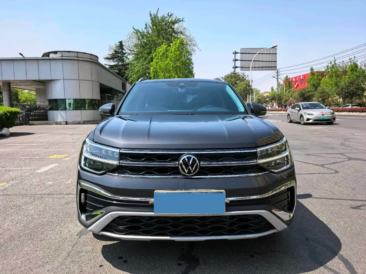 2023 Volkswagen Tharu 1.5T 160HP L4 7DCT,autocango,china used car exporter,china ev exporter,chinese used car exporter,chinese used ev exporter