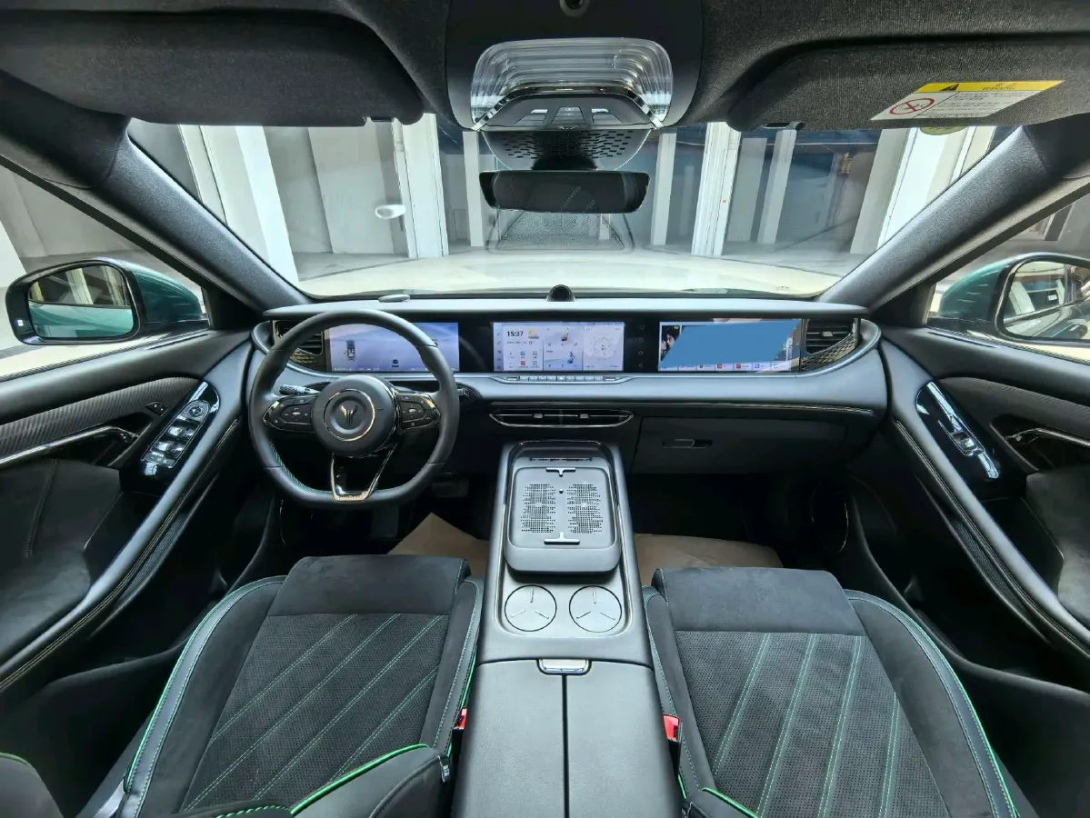 2025 Voyah FREE 1.5T 150HP L4 REEV 43KWH,autocango,china used car exporter,china ev exporter,chinese used car exporter,chinese used ev exporter