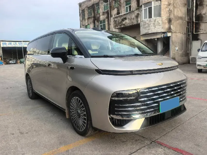 2026 Geely Galaxy V900 REEV 163HP REEV,autocango,china used car exporter,china ev exporter,chinese used car exporter,chinese used ev exporter