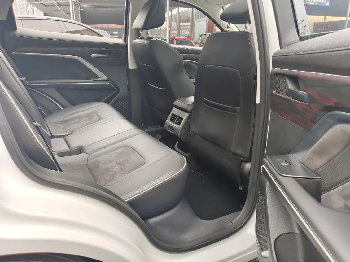 2023 Haval H6 1.5T 150HP L4 7DCT,autocango,china used car exporter,china ev exporter,chinese used car exporter,chinese used ev exporter