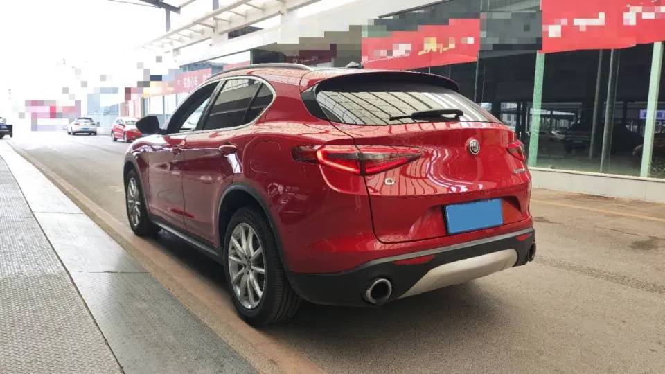 2017 Jaguar XE 2.0T 240HP L4 8AT,autocango,china used car exporter,china ev exporter,chinese used car exporter,chinese used ev exporter