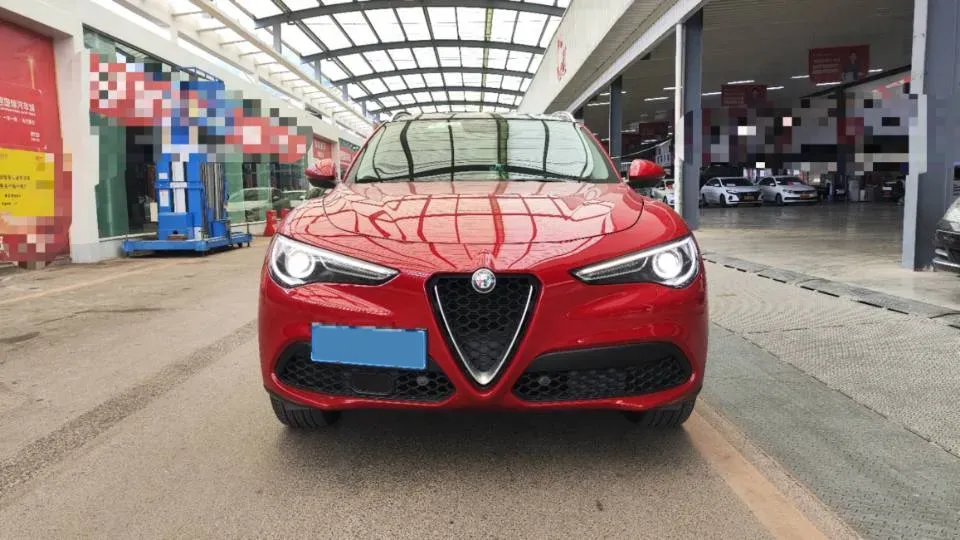 2017 Jaguar XE 2.0T 240HP L4 8AT,autocango,china used car exporter,china ev exporter,chinese used car exporter,chinese used ev exporter