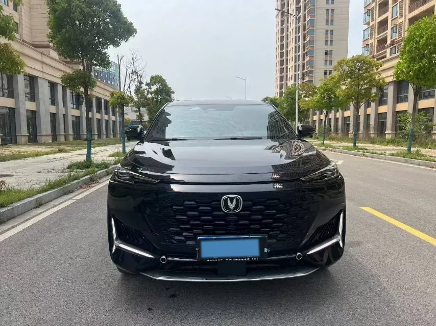 2021 ChangAn UNI-K 2.0T 233HP L4 8AT,autocango,china used car exporter,china ev exporter,chinese used car exporter,chinese used ev exporter