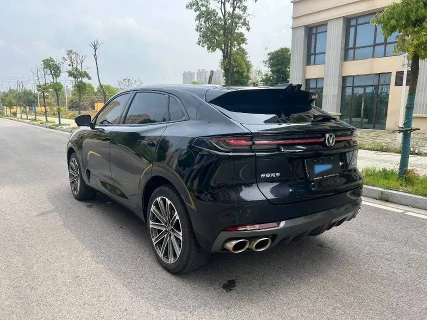 2021 ChangAn UNI-K 2.0T 233HP L4 8AT,autocango,china used car exporter,china ev exporter,chinese used car exporter,chinese used ev exporter