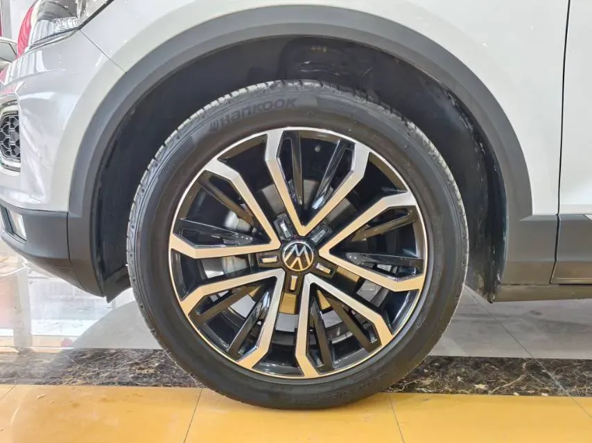 2022 Volkswagen T-Roc 1.4T 150HP L4 7DCT,autocango,china used car exporter,china ev exporter,chinese used car exporter,chinese used ev exporter