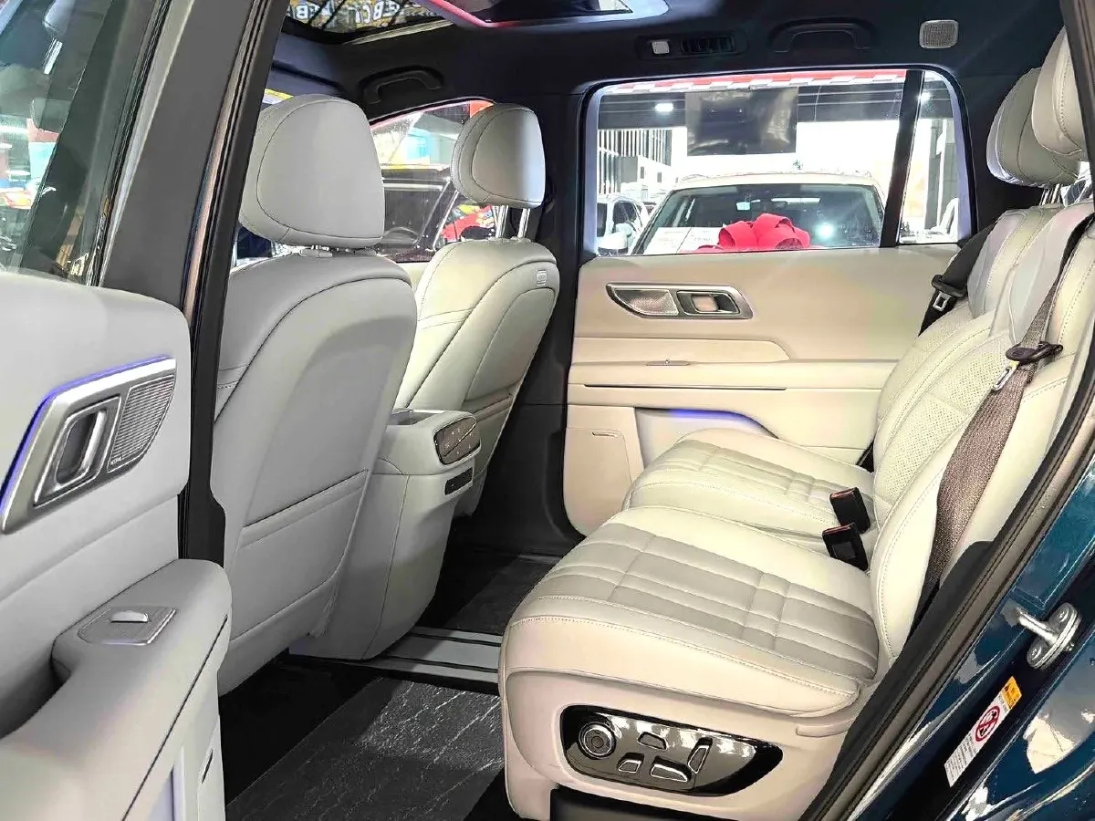 2025 Deepal S09 REEV 150HP REEV,autocango,china used car exporter,china ev exporter,chinese used car exporter,chinese used ev exporter