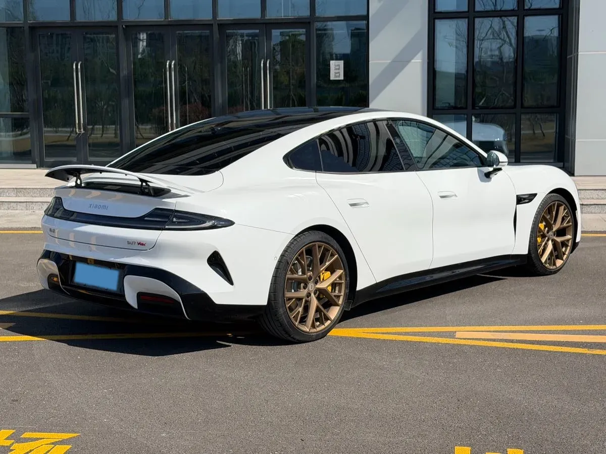 2024 MI SU7 BEV 101KWH,autocango,china used car exporter,china ev exporter,chinese used car exporter,chinese used ev exporter