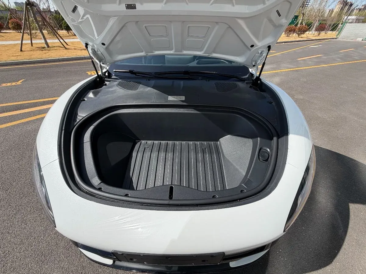 2024 MI SU7 BEV 101KWH,autocango,china used car exporter,china ev exporter,chinese used car exporter,chinese used ev exporter