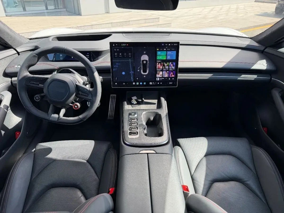 2024 MI SU7 BEV 101KWH,autocango,china used car exporter,china ev exporter,chinese used car exporter,chinese used ev exporter