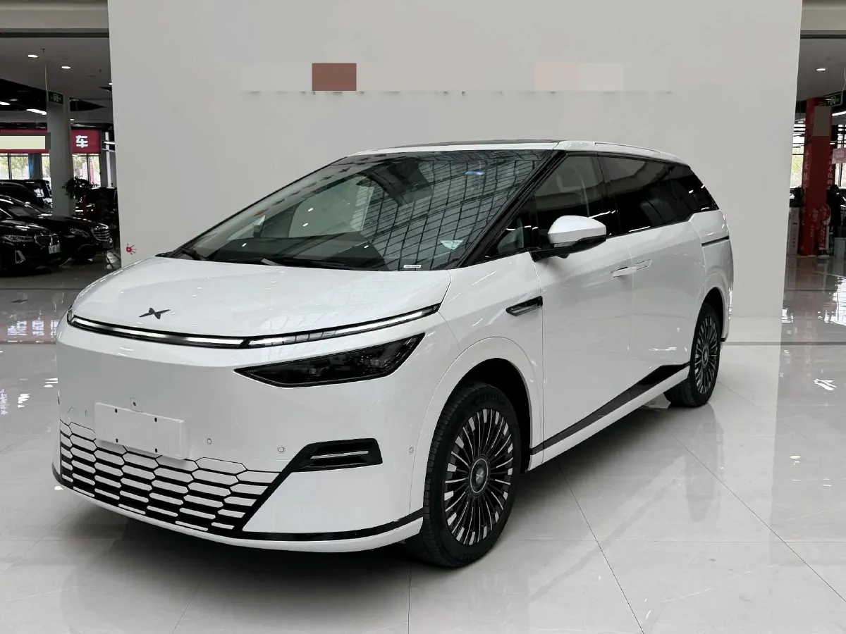 2025 Xpeng X9 BEV,autocango,china used car exporter,china ev exporter,chinese used car exporter,chinese used ev exporter