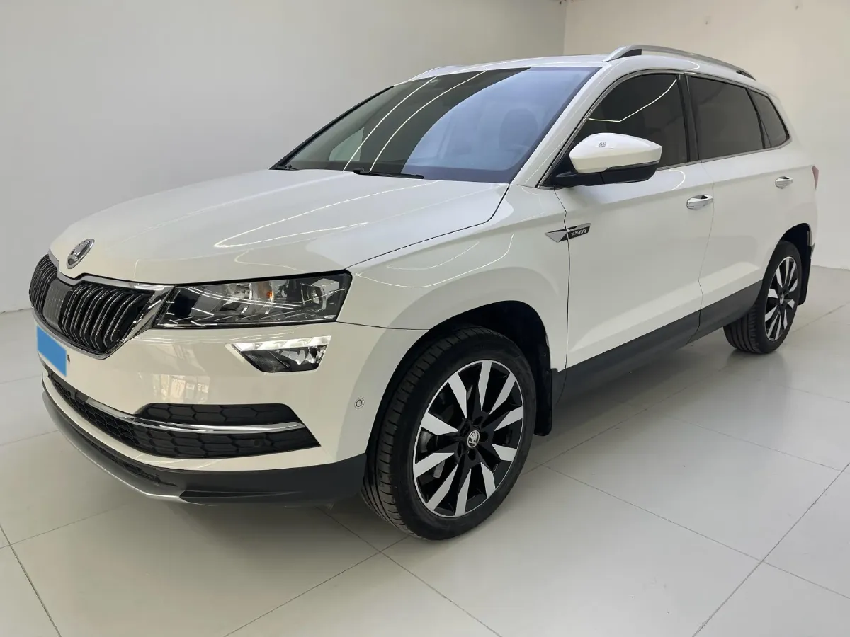 2021 Skoda Karoq 1.4T 150HP L4 7DCT,autocango,china used car exporter,china ev exporter,chinese used car exporter,chinese used ev exporter