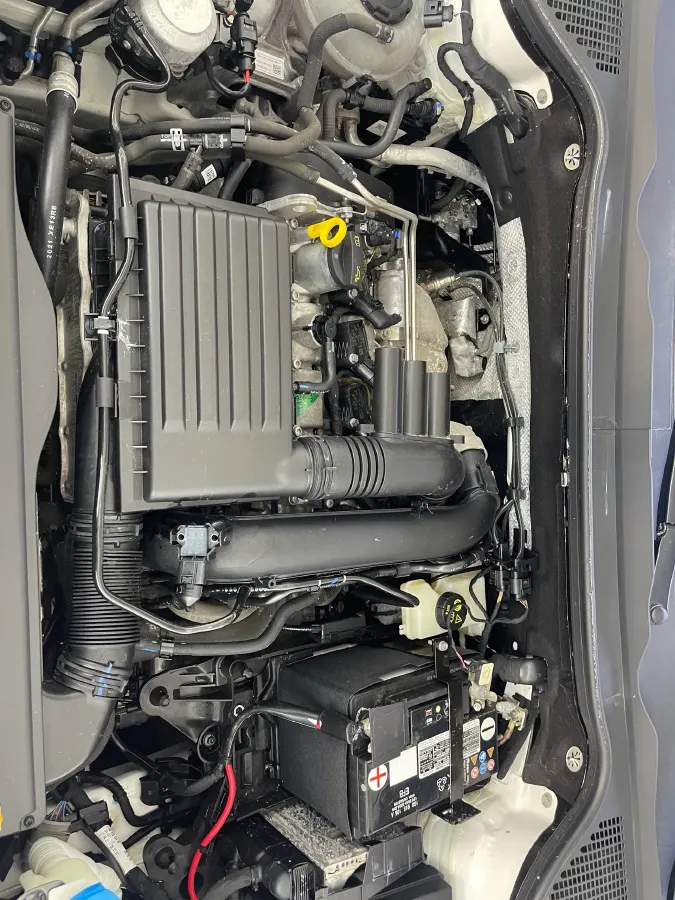 2021 Skoda Karoq 1.4T 150HP L4 7DCT,autocango,china used car exporter,china ev exporter,chinese used car exporter,chinese used ev exporter