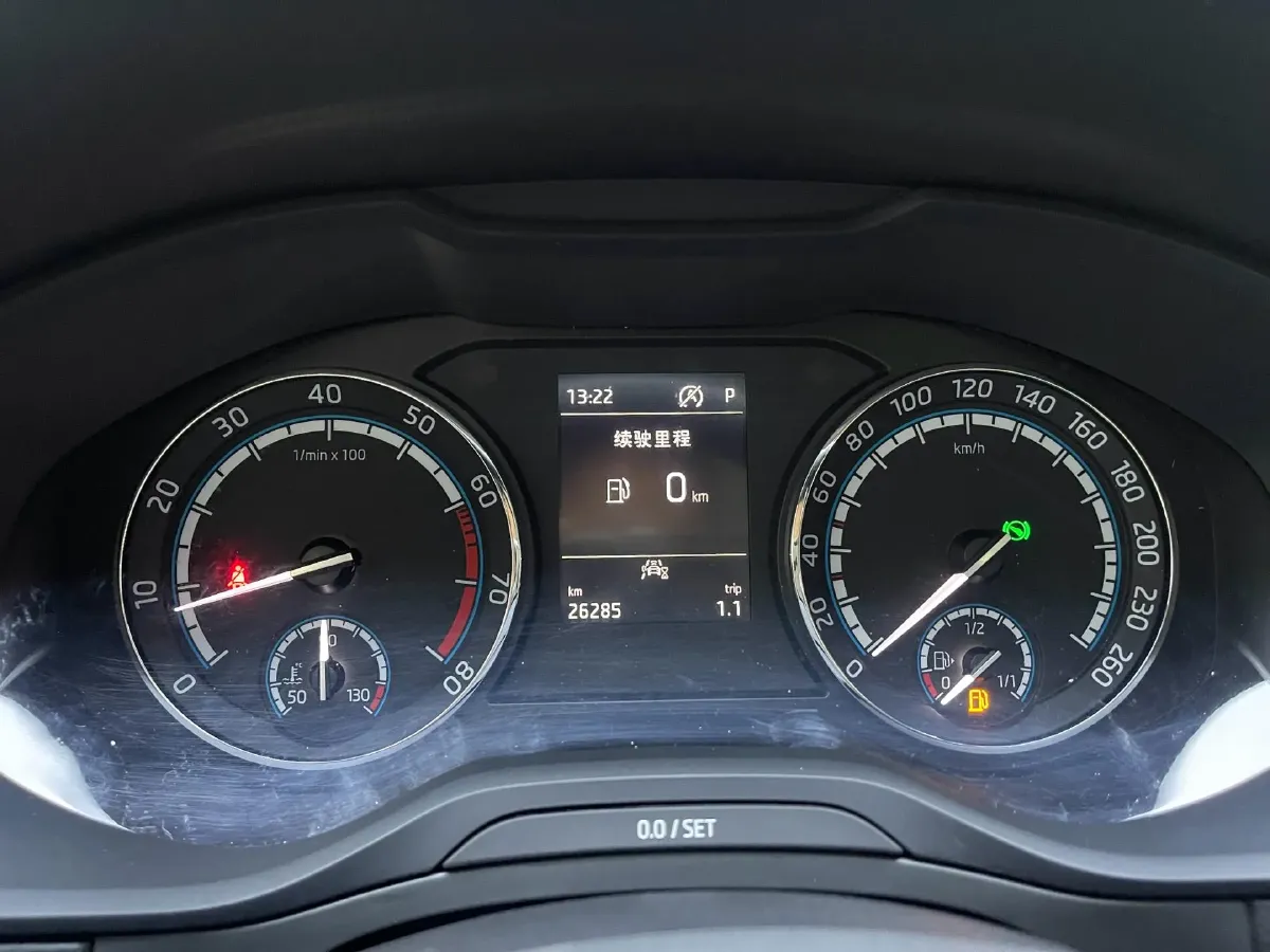 2021 Skoda Karoq 1.4T 150HP L4 7DCT,autocango,china used car exporter,china ev exporter,chinese used car exporter,chinese used ev exporter