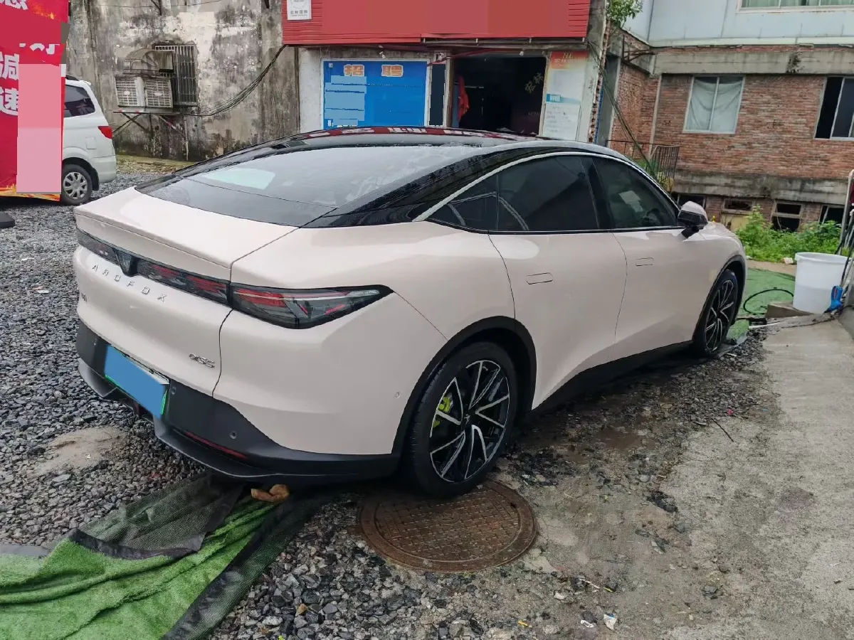 2025 ARCFOX αS5 BEV,autocango,china used car exporter,china ev exporter,chinese used car exporter,chinese used ev exporter