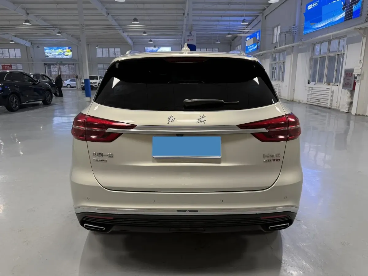 2022 HongQi HS5 2.0T 224HP L4 6AT,autocango,china used car exporter,china ev exporter,chinese used car exporter,chinese used ev exporter