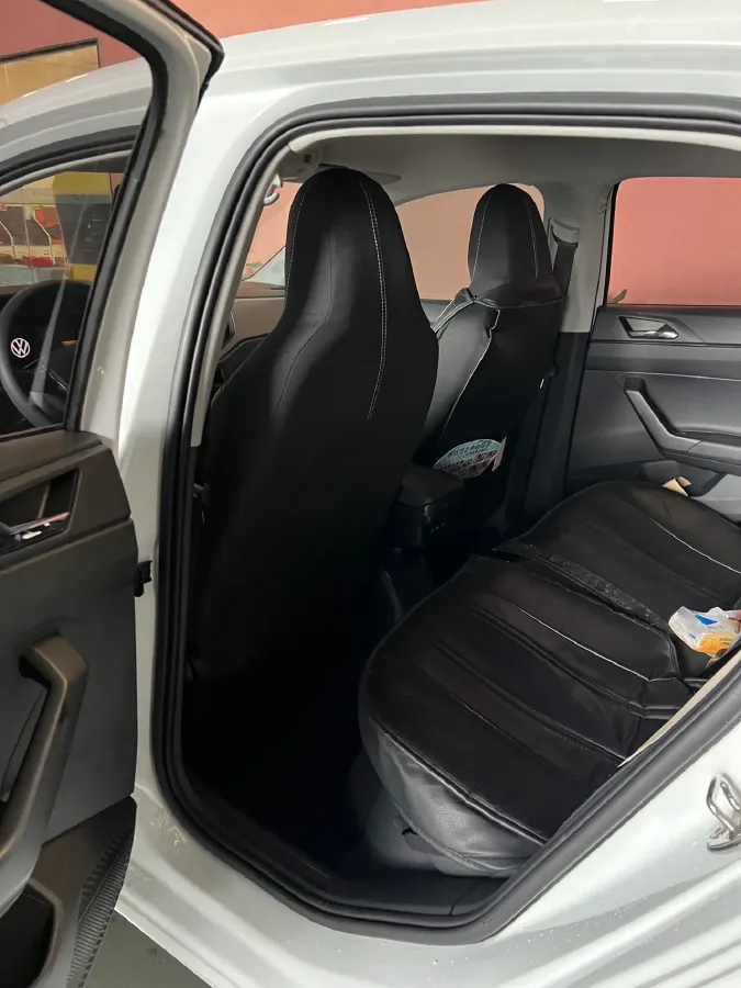 2023 Volkswagen Polo 1.5L 110HP L4 6AT,autocango,china used car exporter,china ev exporter,chinese used car exporter,chinese used ev exporter