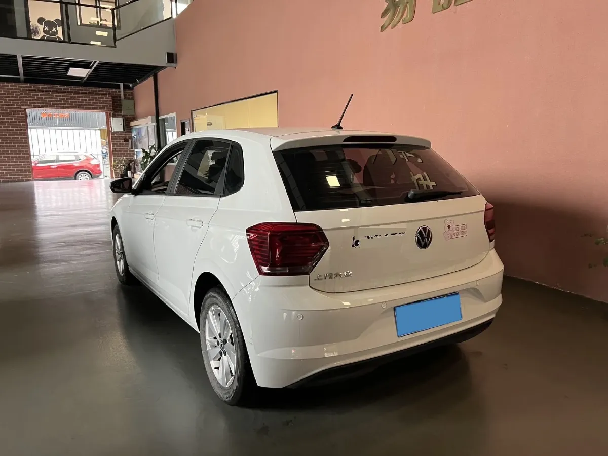 2023 Volkswagen Polo 1.5L 110HP L4 6AT,autocango,china used car exporter,china ev exporter,chinese used car exporter,chinese used ev exporter