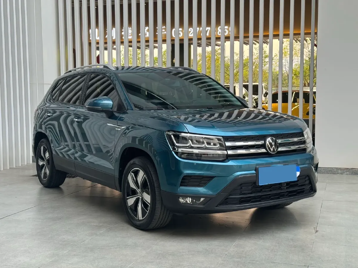 2022 Ford Transit 2.0T 202HP L4 6AT,autocango,china used car exporter,china ev exporter,chinese used car exporter,chinese used ev exporter