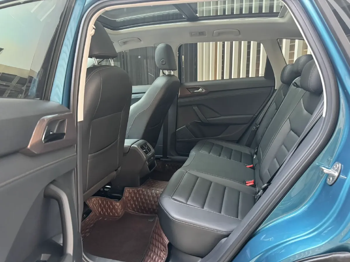 2022 Ford Transit 2.0T 202HP L4 6AT,autocango,china used car exporter,china ev exporter,chinese used car exporter,chinese used ev exporter