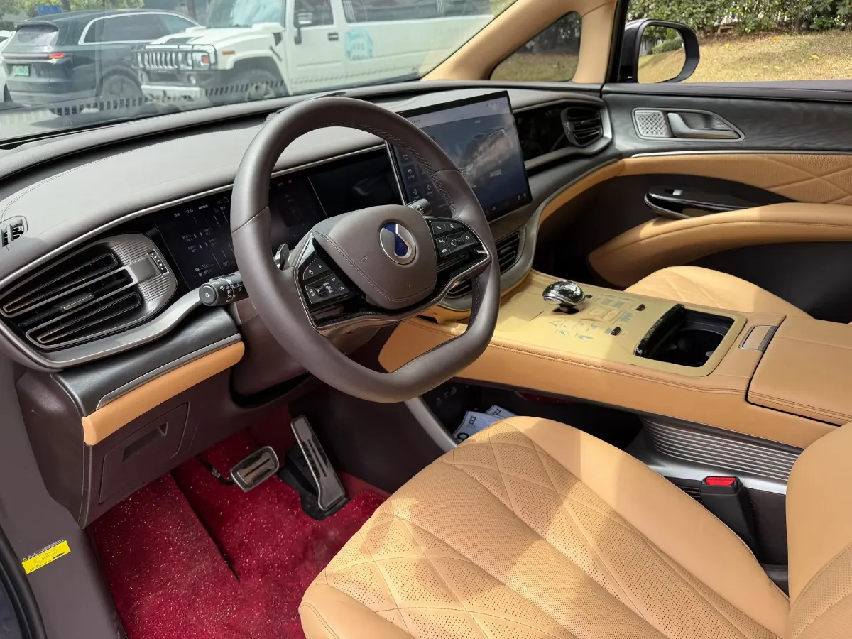 2025 Denza D9 1.5T 156HP L4 E-CVT PHEV 40KWH,autocango,china used car exporter,china ev exporter,chinese used car exporter,chinese used ev exporter