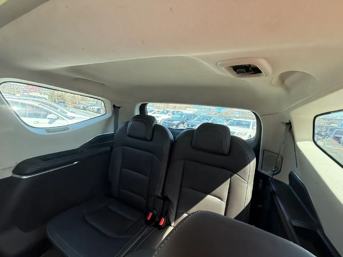 2021 Geely JiaJi 1.8T 184HP L4 7DCT,autocango,china used car exporter,china ev exporter,chinese used car exporter,chinese used ev exporter