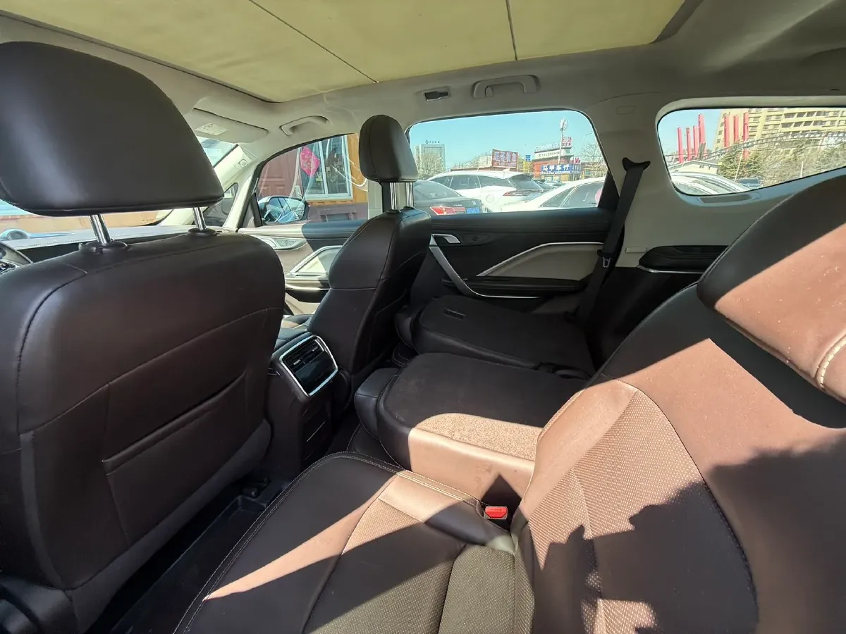 2021 Geely JiaJi 1.8T 184HP L4 7DCT,autocango,china used car exporter,china ev exporter,chinese used car exporter,chinese used ev exporter