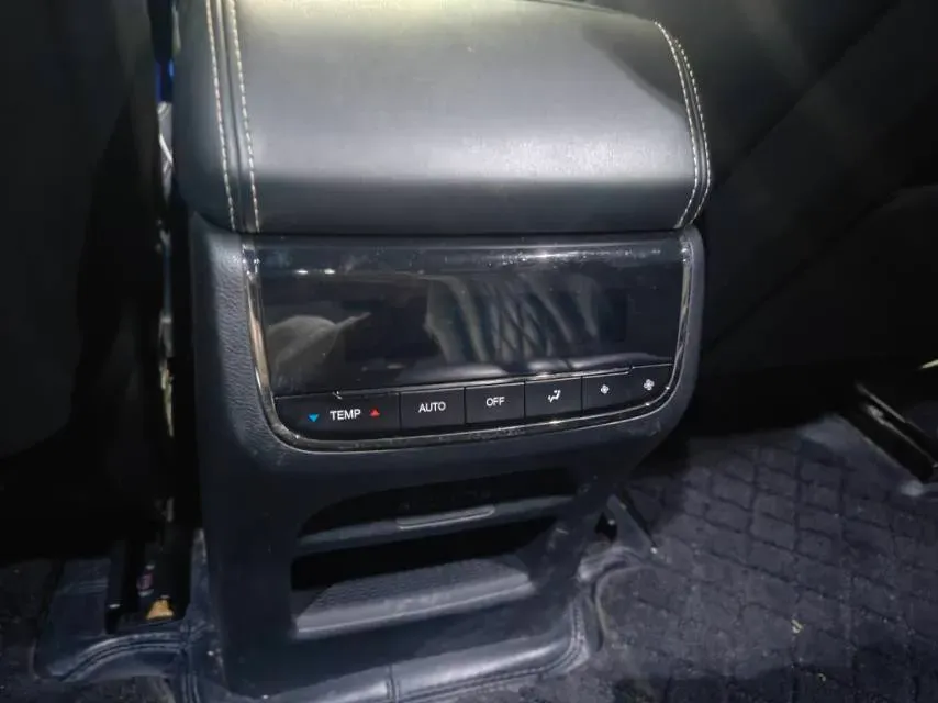 2022 GAC Trumpchi GS8 2.0T 190HP L4 E-CVT Hybrid,autocango,china used car exporter,china ev exporter,chinese used car exporter,chinese used ev exporter