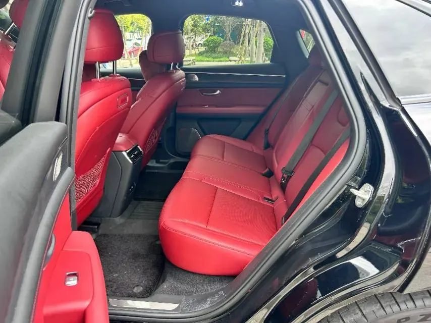 2025 AITO AITO M5 1.5T 152HP L4 REEV 42KWH,autocango,china used car exporter,china ev exporter,chinese used car exporter,chinese used ev exporter