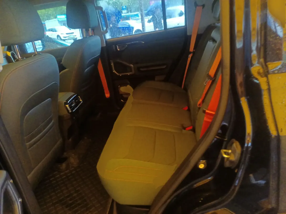 2023 Jetour Traveller 1.5T 184HP L4 7DCT,autocango,china used car exporter,china ev exporter,chinese used car exporter,chinese used ev exporter