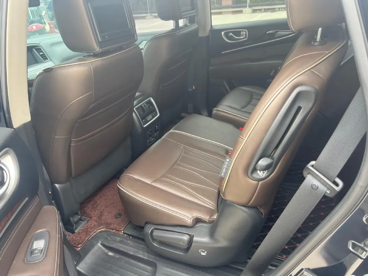 2016 Mercedes-Benz V Class 2.0T 211HP L4 7AT,autocango,china used car exporter,china ev exporter,chinese used car exporter,chinese used ev exporter