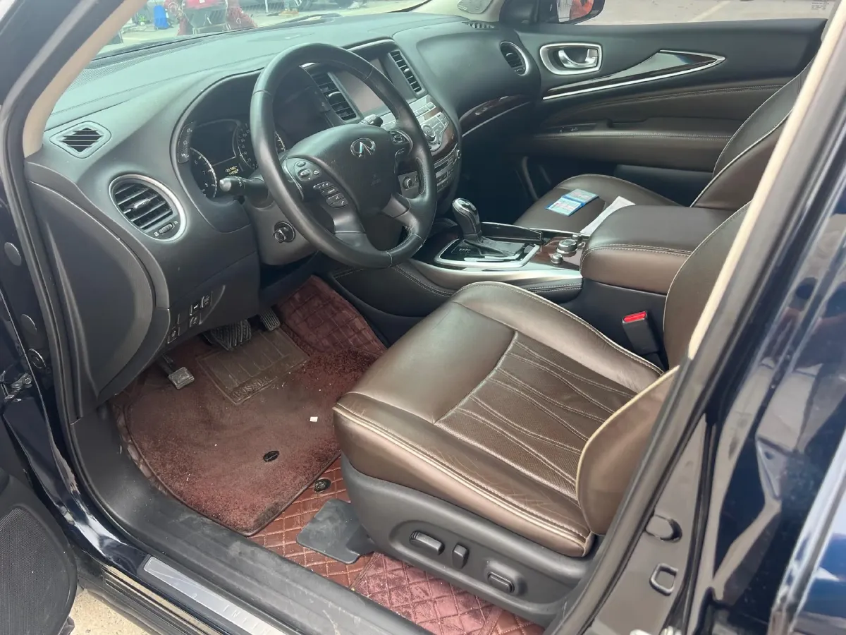 2016 Mercedes-Benz V Class 2.0T 211HP L4 7AT,autocango,china used car exporter,china ev exporter,chinese used car exporter,chinese used ev exporter