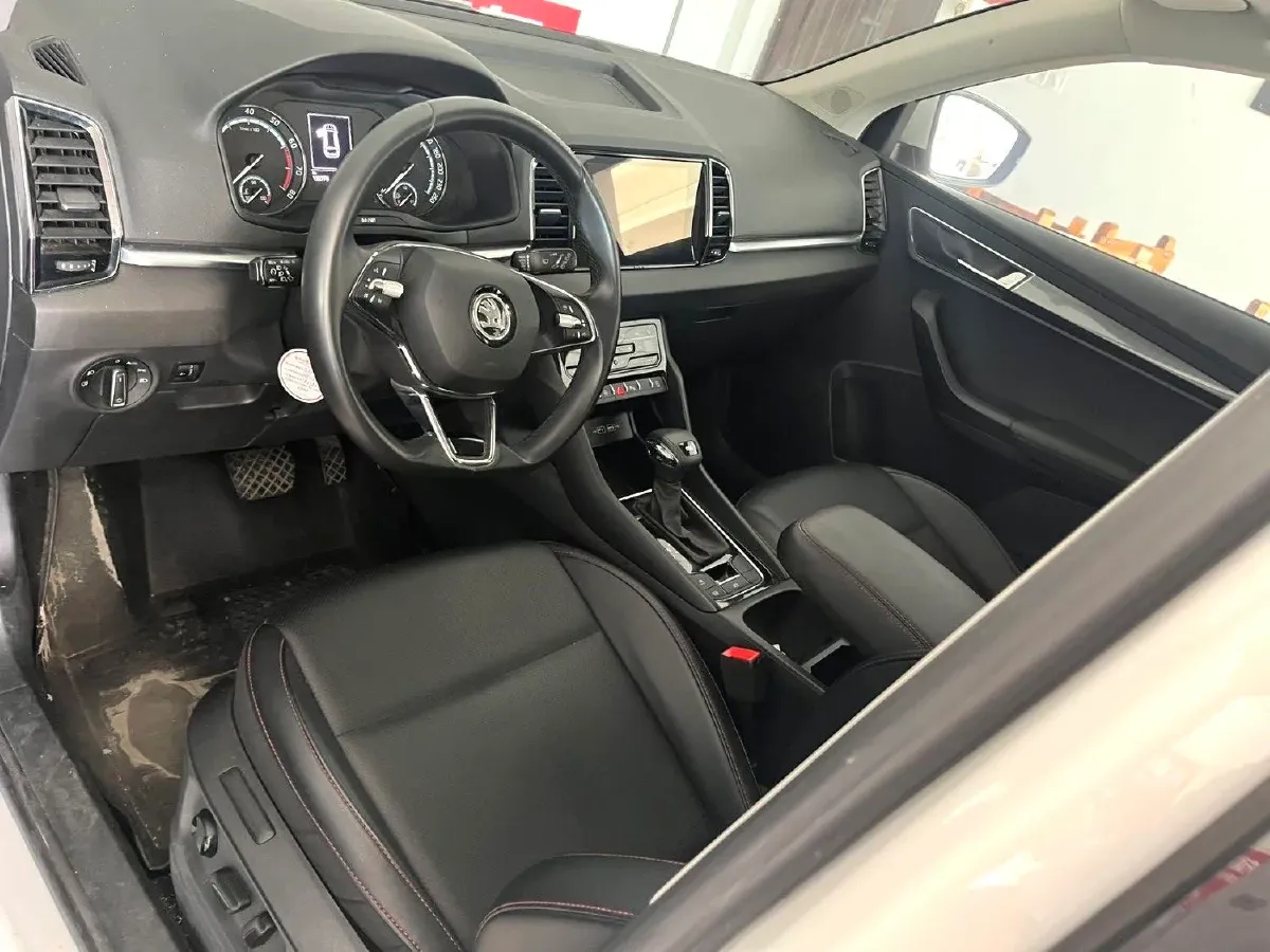 2022 Skoda Karoq 1.4T 150HP L4 7DCT,autocango,china used car exporter,china ev exporter,chinese used car exporter,chinese used ev exporter