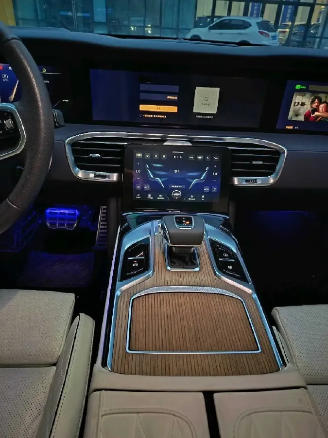 2022 HongQi E-HS9 BEV 120KWH,autocango,china used car exporter,china ev exporter,chinese used car exporter,chinese used ev exporter