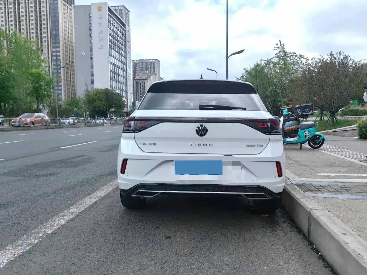 2023 Volkswagen T-Roc 1.5T 160HP L4 7DCT,autocango,china used car exporter,china ev exporter,chinese used car exporter,chinese used ev exporter