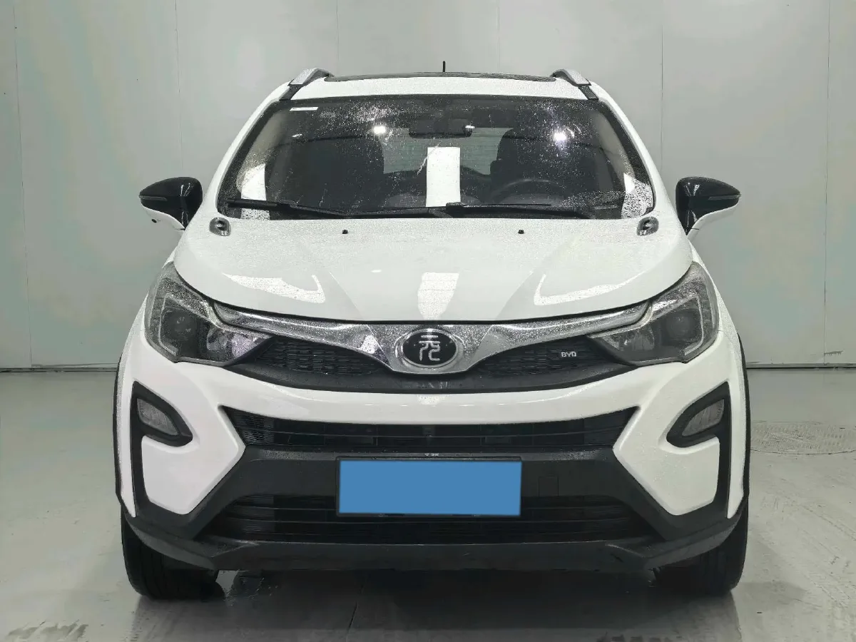 2017 BYD Yuan 1.5L 109HP L4 5MT,autocango,china used car exporter,china ev exporter,chinese used car exporter,chinese used ev exporter