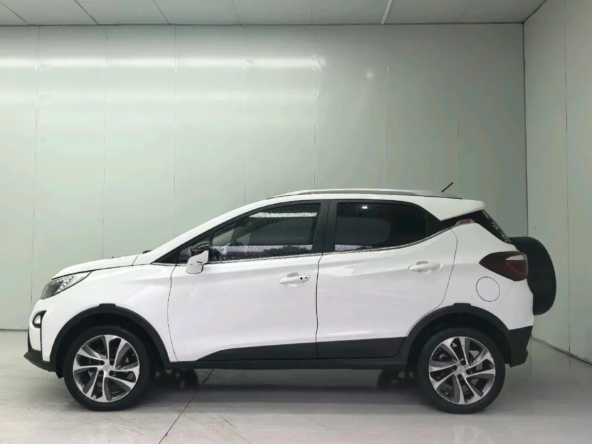 2017 BYD Yuan 1.5L 109HP L4 5MT,autocango,china used car exporter,china ev exporter,chinese used car exporter,chinese used ev exporter