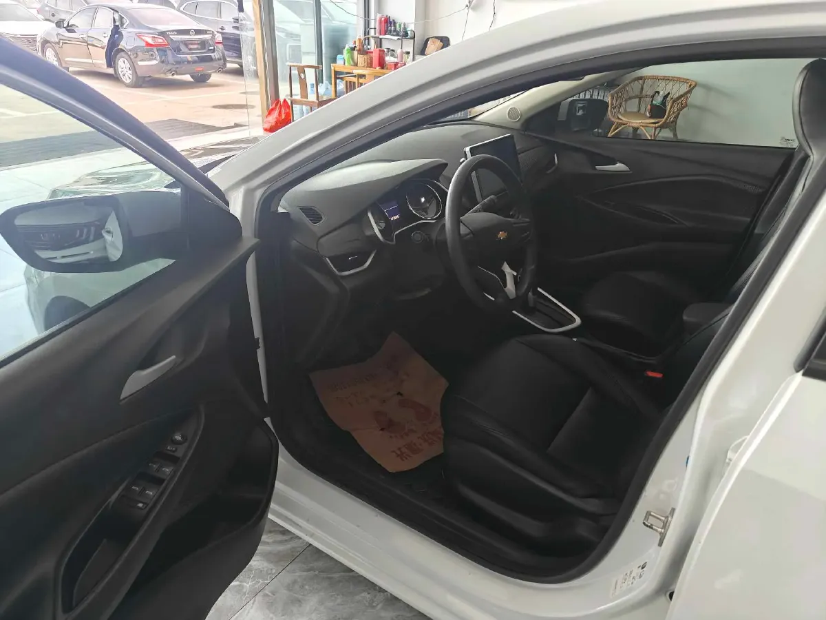 2020 Chevrolet Cavalier 1.0T 125HP L3 6AT,autocango,china used car exporter,china ev exporter,chinese used car exporter,chinese used ev exporter