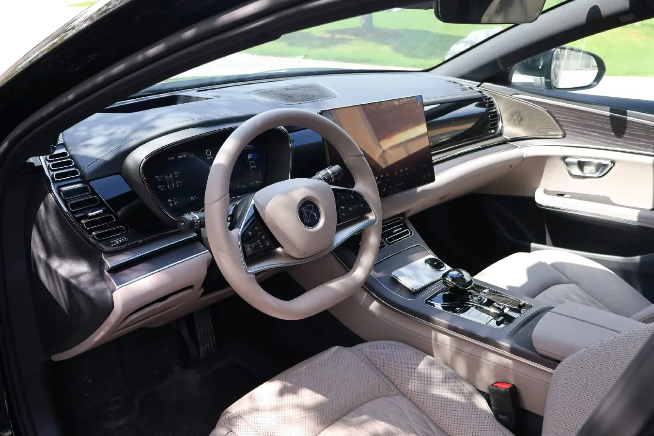 2025 BYD Han 1.5T 156HP L4 E-CVT PHEV,autocango,china used car exporter,china ev exporter,chinese used car exporter,chinese used ev exporter