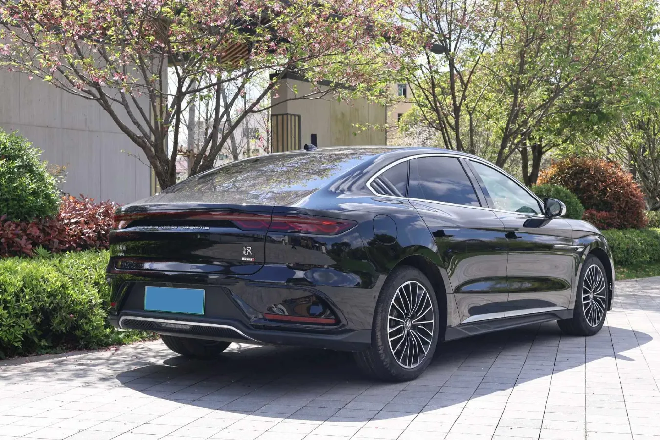 2025 BYD Han 1.5T 156HP L4 E-CVT PHEV,autocango,china used car exporter,china ev exporter,chinese used car exporter,chinese used ev exporter