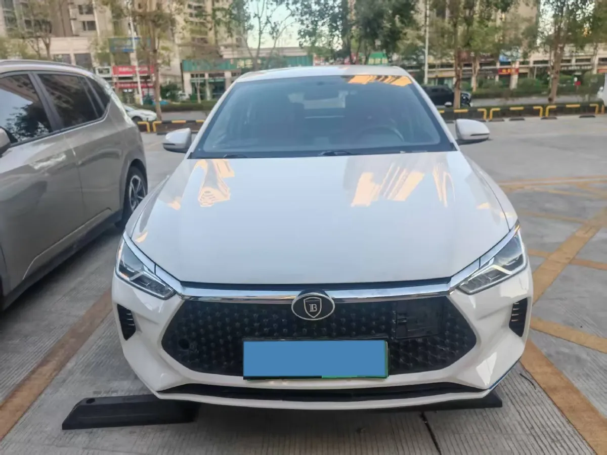 2021 MG Pilot 1.5T 173HP L4 7DCT,autocango,china used car exporter,china ev exporter,chinese used car exporter,chinese used ev exporter