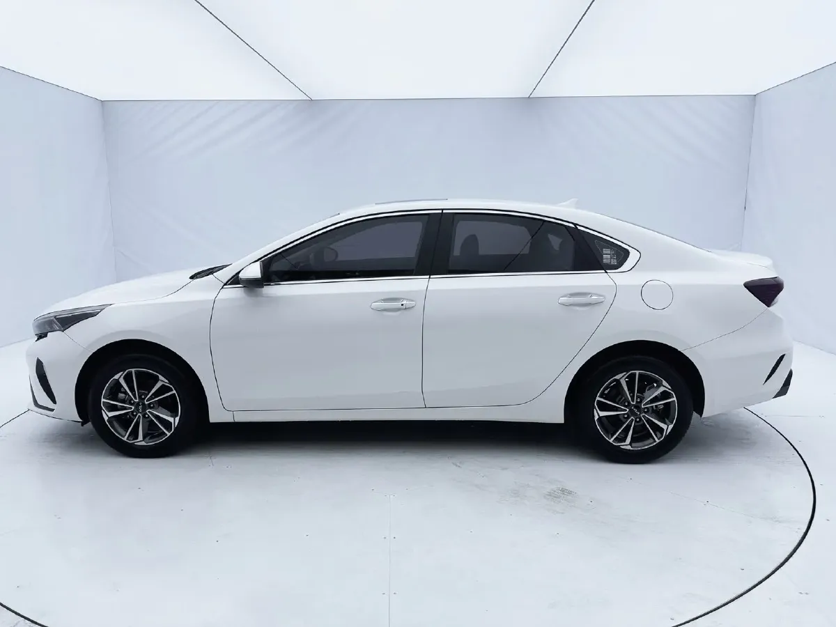 2023 Kia K3 1.5L 115HP L4 CVT,autocango,china used car exporter,china ev exporter,chinese used car exporter,chinese used ev exporter