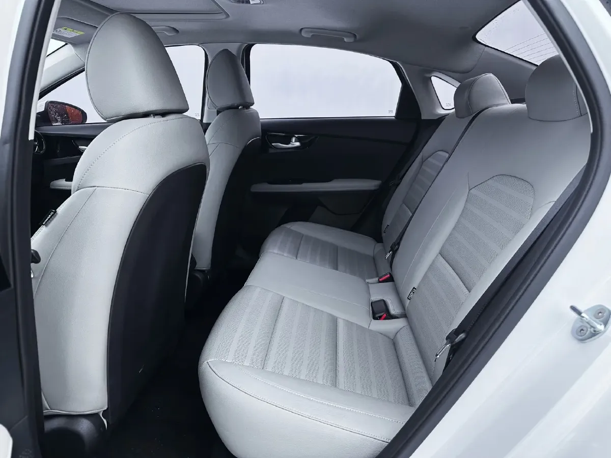 2023 Kia K3 1.5L 115HP L4 CVT,autocango,china used car exporter,china ev exporter,chinese used car exporter,chinese used ev exporter